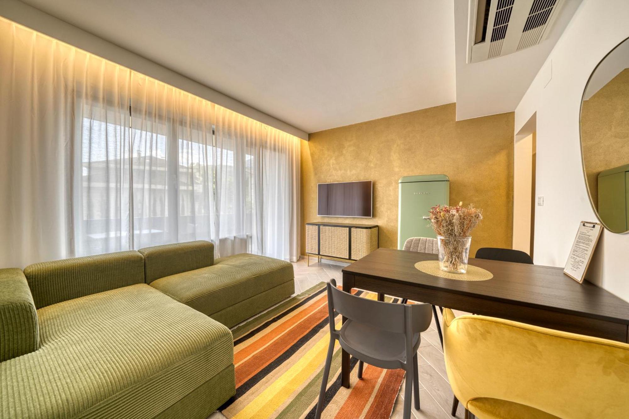 Goldfinger + Suites 라나 객실 사진